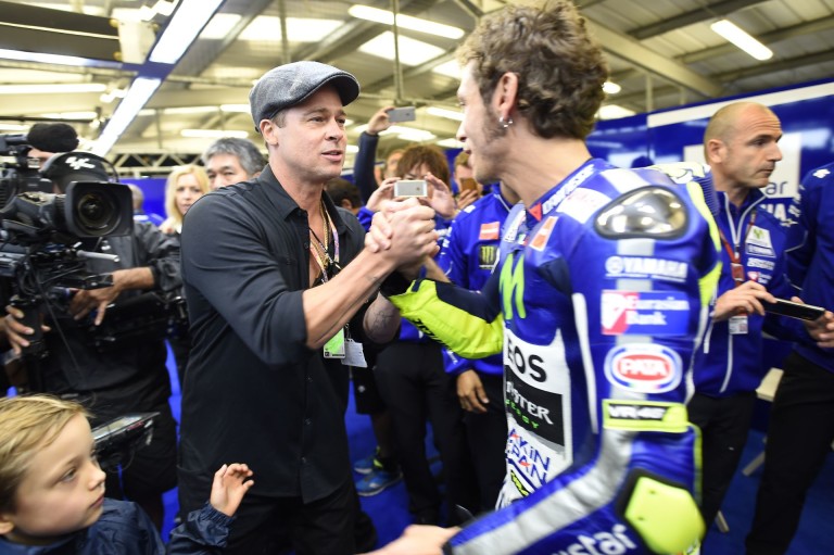 Brad Pitt fogja elrajtoltatni a 84. Le Mans-i 24 órást