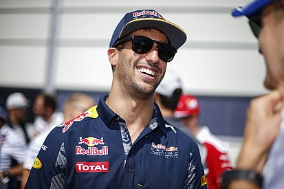 Ricciardo tökéletesen táncol - már bizonyított is!