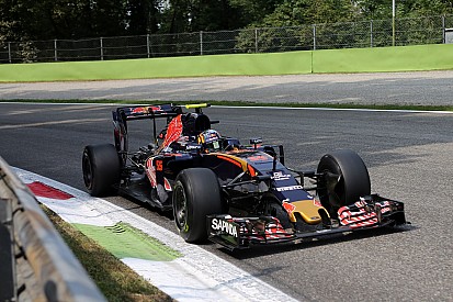 Toro Rosso продовжує порівняльні тести в Сінгапурі