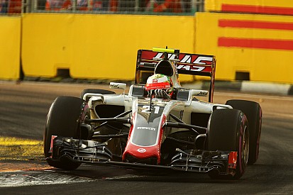 Esteban Gutiérrez carga con el peso de Haas el viernes