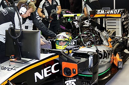 Perez krijgt gridstraf van acht plaatsen in Singapore