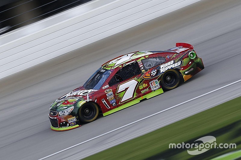Ty Dillon por Regan Smith este domingo en NASCAR