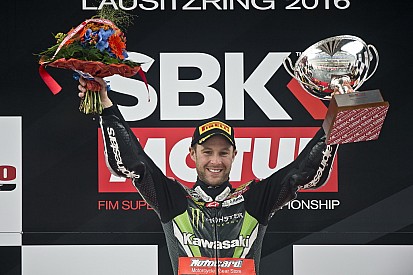 WSBK на Лаузітцринзі: Перемога Рея у скороченій дощовій гонці