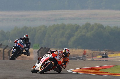 MotoGP in Aragon: Honda dominiert 2. Training, 4 Fahrer stürzen