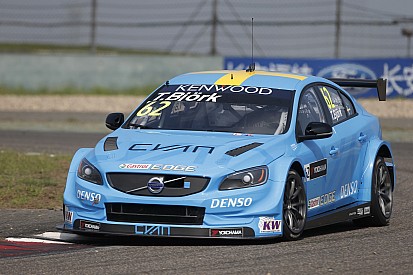 WTCC Shanghai: Volvo scoort eerste WTCC-overwinning na thriller