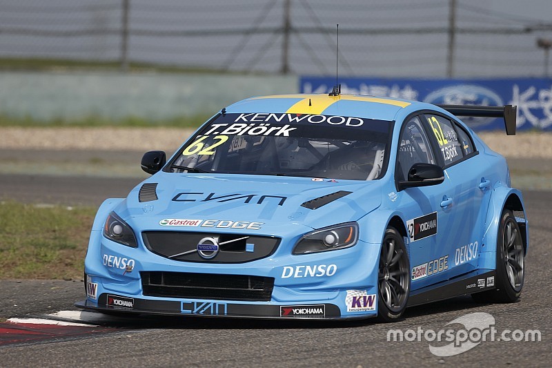 WTCC Shanghai: Volvo scoort eerste WTCC-overwinning na thriller