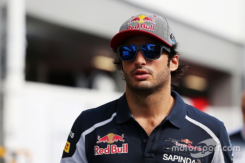 Red Bull не станет отпускать Сайнса в Renault