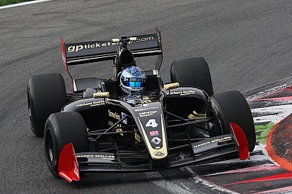 Roy Nissany domina la primera carrera en Monza