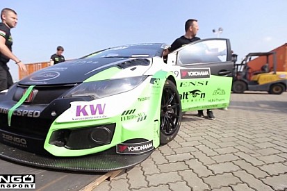 A Zengő igazi retro partizenére pakol Kínában: hétvégén WTCC