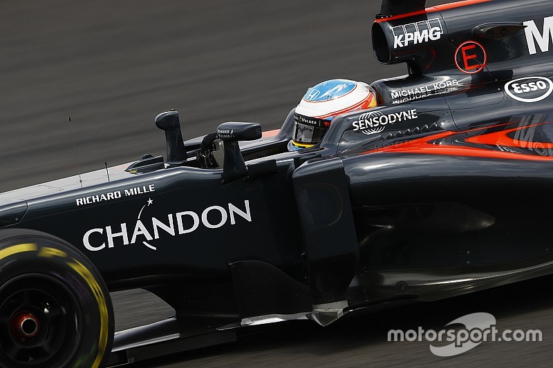 Алонсо: прогрес McLaren не гарантує успіху у 2017 році