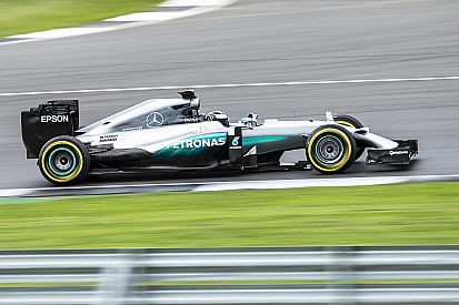 Лоренсо рассказал, что "был весьма конкурентоспособен" на тестах Mercedes F1