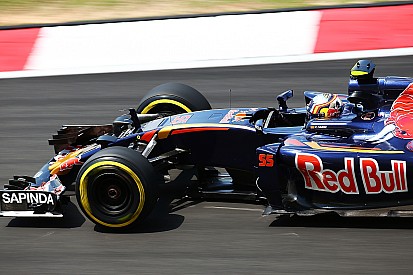 Sainz: "Toro Rosso weggezakt door oude motor"