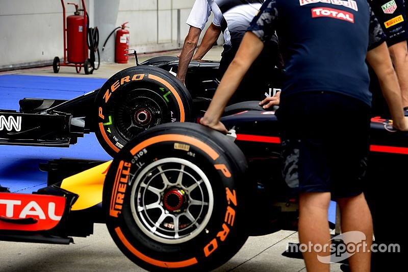 Red Bull - Pirelli devrait payer les coûts des tests à Bahreïn