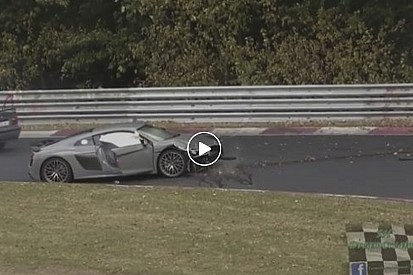 Vidéo - Une Audi R8 se crashe sur le Nüburgring