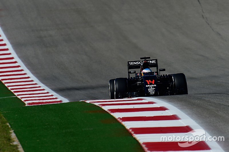 Alonso, contento y directo a los puntos pese a salir 12º