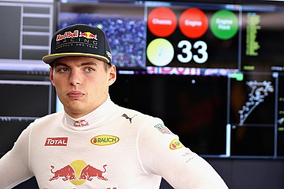 Verstappen dice que no cambiará pese a nueva regla