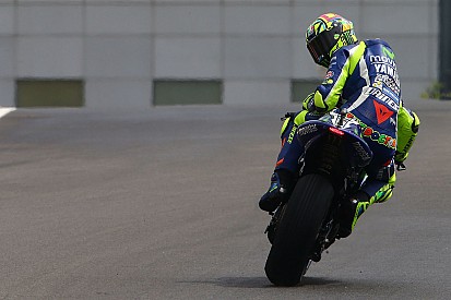 Rossi: “Lorenzo hará lo que pueda para terminar delante de mí”