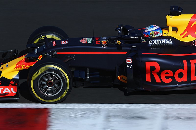 Ricciardo, aliviado tras una
