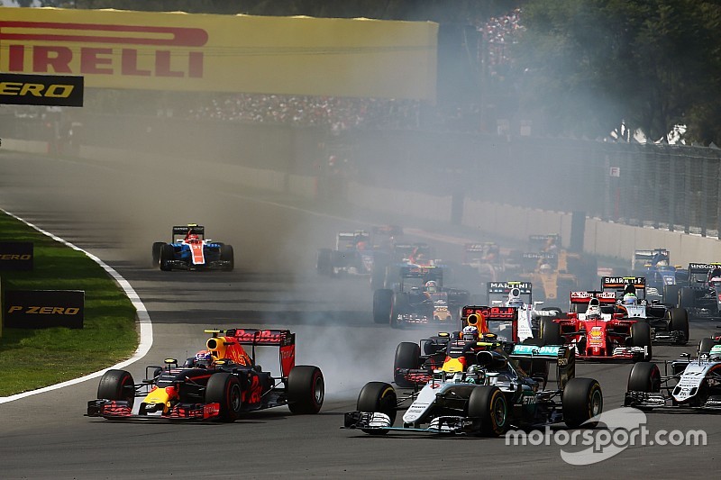 Verstappen haalt uit: