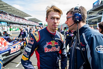 Kvyat espera no volver a sufrir "una temporada de supervivencia"