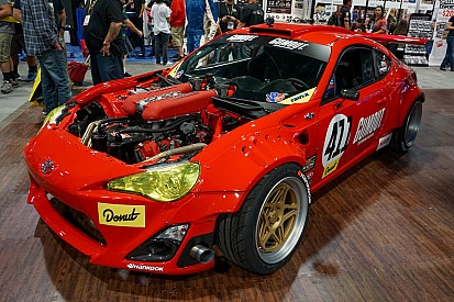 Une Toyota GT86 avec un moteur... Ferrari !