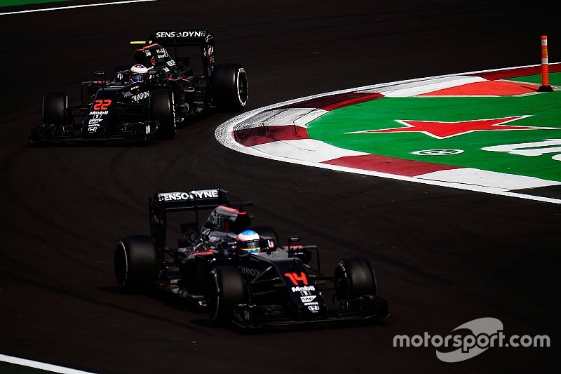McLaren llega a 800 grandes premios en una sequía 'mayor de edad'