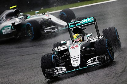 Stats - Mercedes, 30 doublés en trois ans !