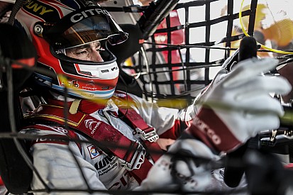López arrancó su despedida del WTCC con el mejor tiempo