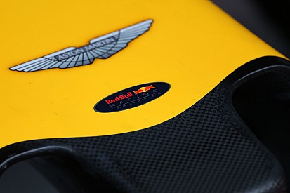 Red Bull Racing en Aston Martin verlengen samenwerking