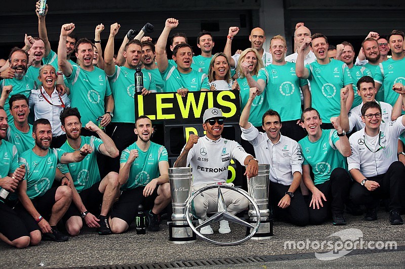 Wolff bekräftigt Mercedes-Credo 2017: Teaminteressen gehen vor Fahrerinteressen
