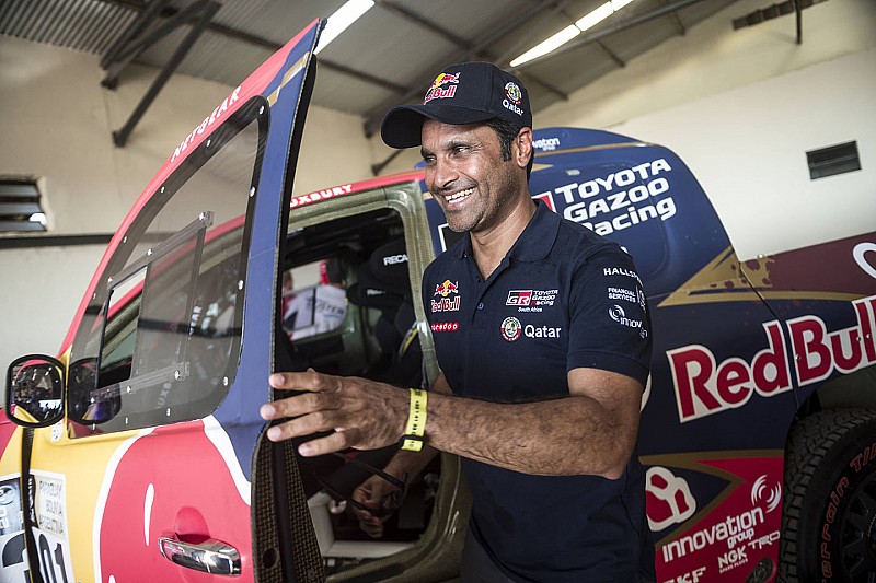 Étape 1, autos - Al-Attiyah premier vainqueur... et premier remorqué !