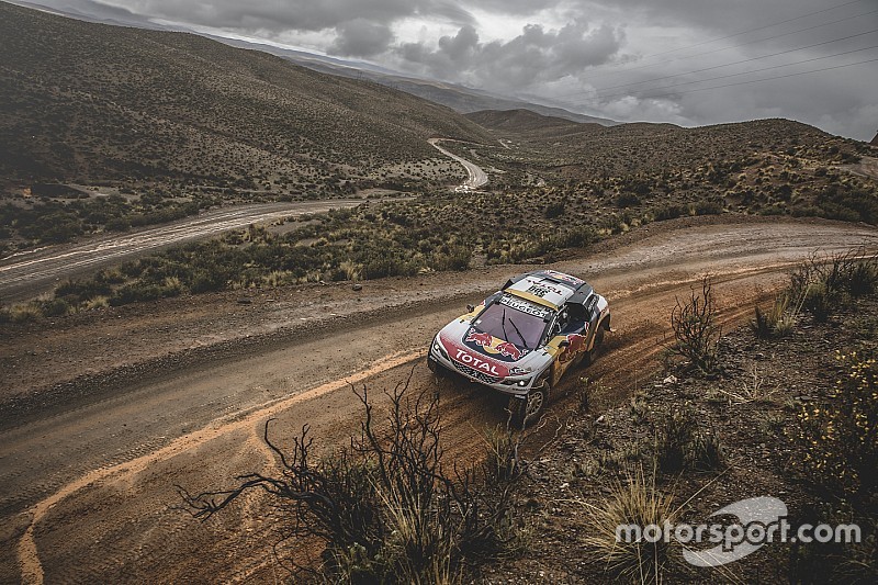 Reli Dakar Stage 7: Peterhansel ungguli Loeb