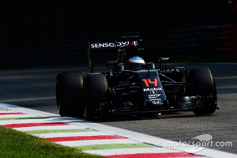 Alonso verwacht dat sommige teams de mist ingaan met nieuwe auto
