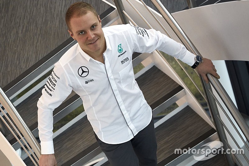 Боттасу доведеться нелегко через “дуже складну” ситуацію в Mercedes