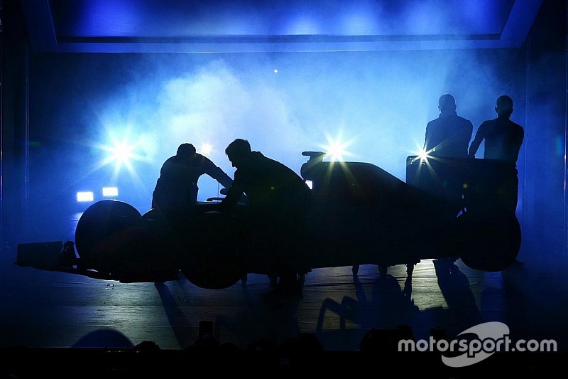 Alles zur Formel 1 2017: Teamvorstellungen, Tests, Fahrer, Kalender