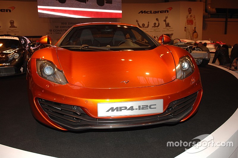 Vidéo - Une McLaren MP4-12C accidentée par manque de vigilance