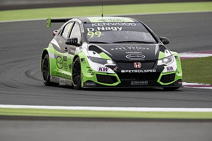 Daniel Nagy sur les traces de Norbert Michelisz ?