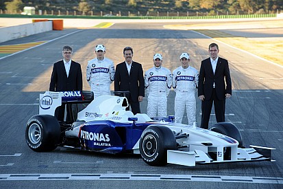 Tarihte bugün: BMW, F1'deki son aracı F1.09'u tanıtıyor
