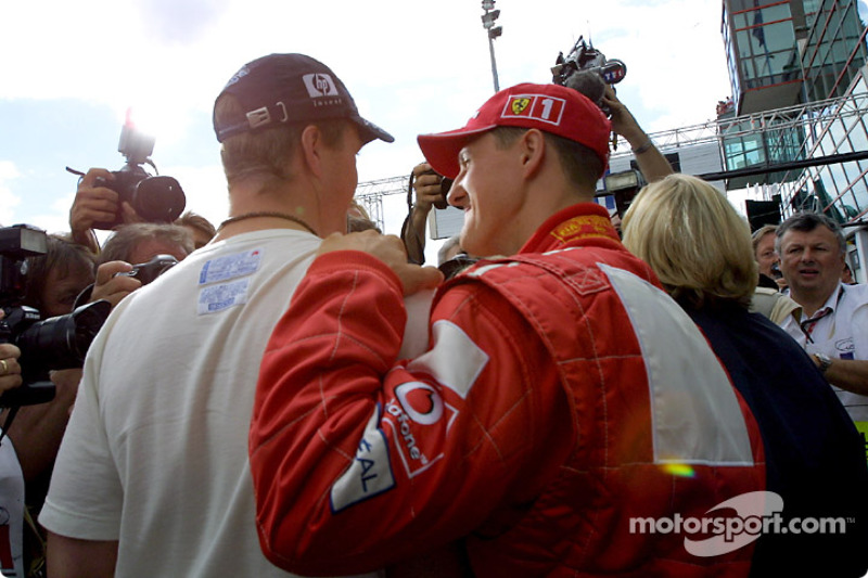 Ralf Schumacher (Williams) y Michael Schumacher (Ferrari) en Francia 2003.