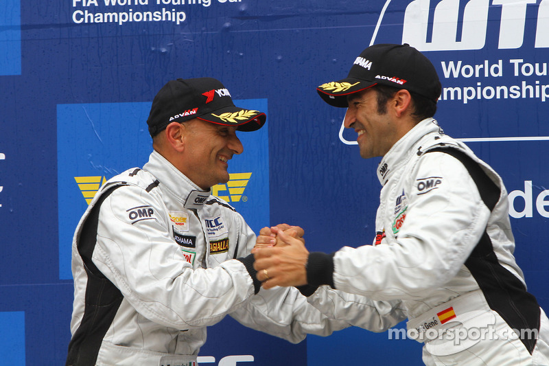Gabriele Tarquini, SR - Sport, Seat Leon 2.0 TDI e Jordi Gene, SR - Sport, Seat Leon 2.0 T