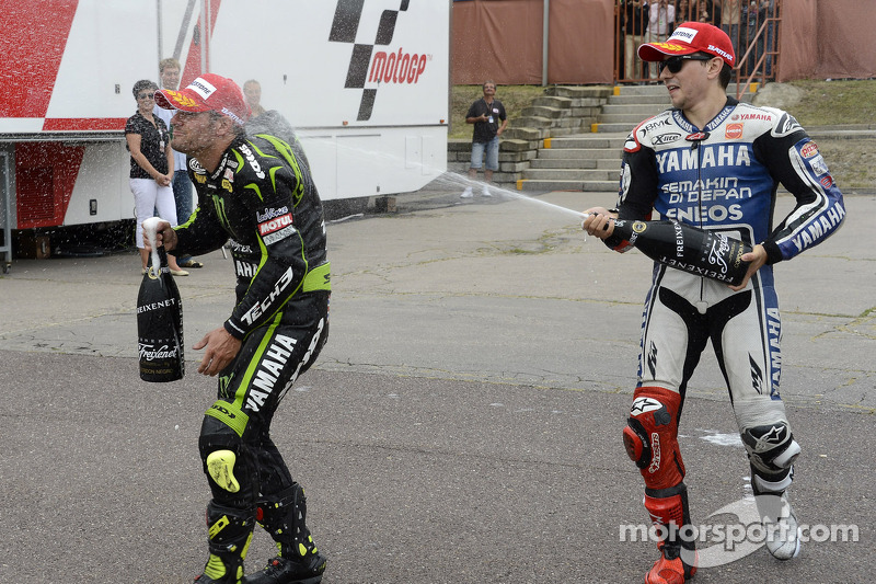 Podium : deuxième place pour Jorge Lorenzo, Yamaha Factory Racing, et troisième place pour Cal Crutchlow, Yamaha Tech 3