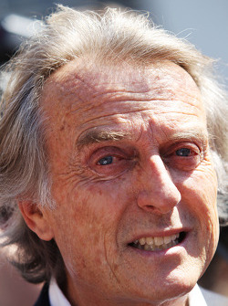 Luca di Montezemolo, Presidente Ferrari con i giornalisti