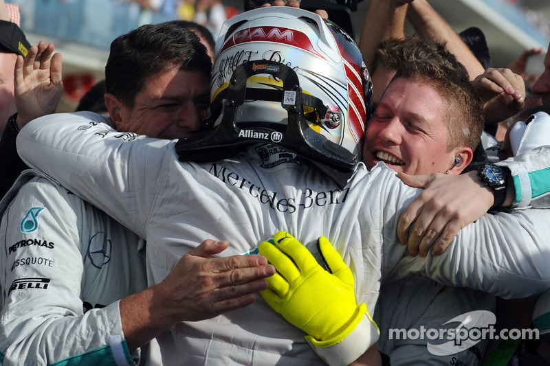 2014: Lewis Hamilton (Mercedes W05)