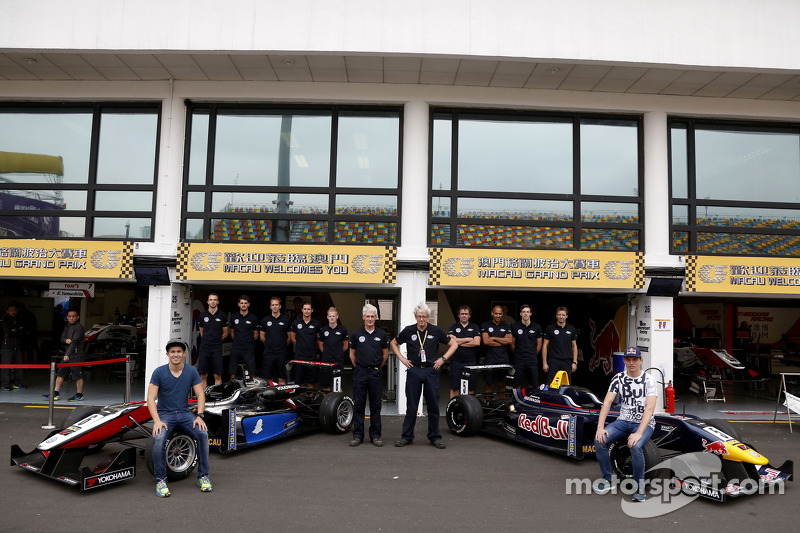 Team Van Amerfoort Racing
