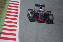 Kevin Magnussen, McLaren MP4-30, Test- und Ersatzfahrer