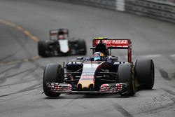 Carlos Sainz, Scuderia Toro Rosso