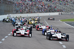 Start: Will Power, Team Penske Chevrolet leads