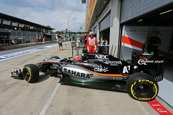Nico Hulkenberg, Sahara Force India F1 VJM08 deja los pits