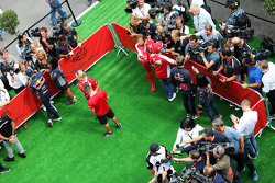 (L to R):Данііл Квят, Red Bull Racing; Уілл Стівенс, Manor F1 Team; Кімі Райкконен, Ferrari; Макс Фе