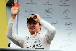 Nico Rosberg, Mercedes AMG F1 festeggia il secondo posto sul podio